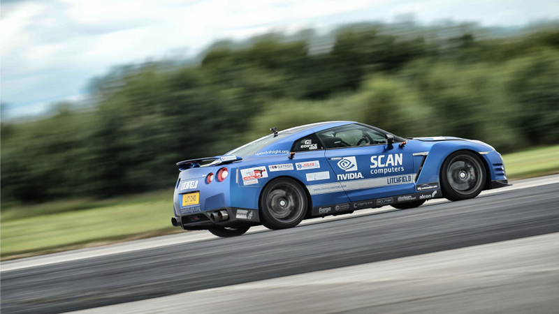 Illustration for article titled This Blind Guy Just Set A World Record And Broke The 200-MPH Mark